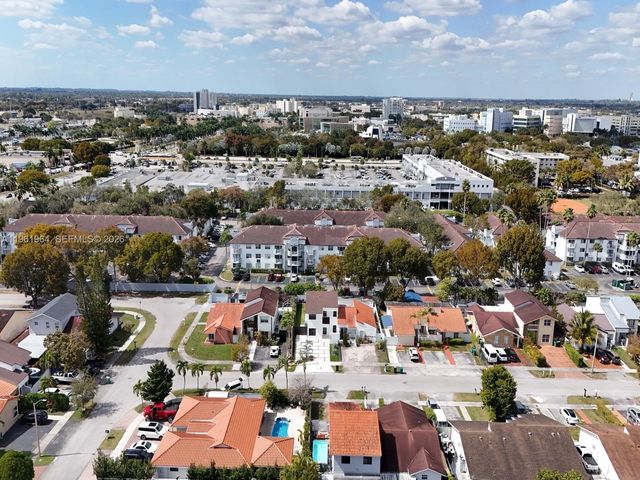 1406 SW 104th Ct, Miami, FL 33174