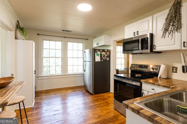 292 S Cherokee Road, Social Circle, GA 30025