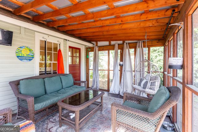 292 S Cherokee Road, Social Circle, GA 30025