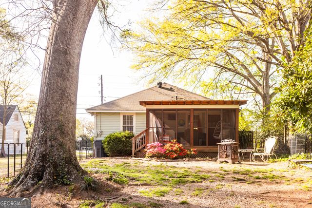 292 S Cherokee Road, Social Circle, GA 30025