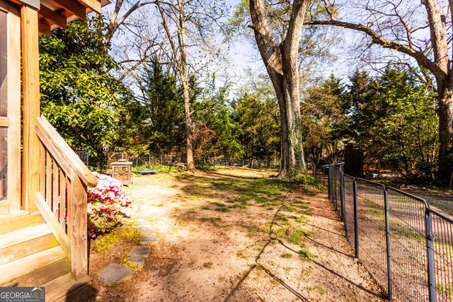 292 S Cherokee Road, Social Circle, GA 30025