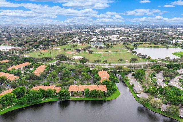 565 NW 98th Avenue 565, Plantation, FL 33324