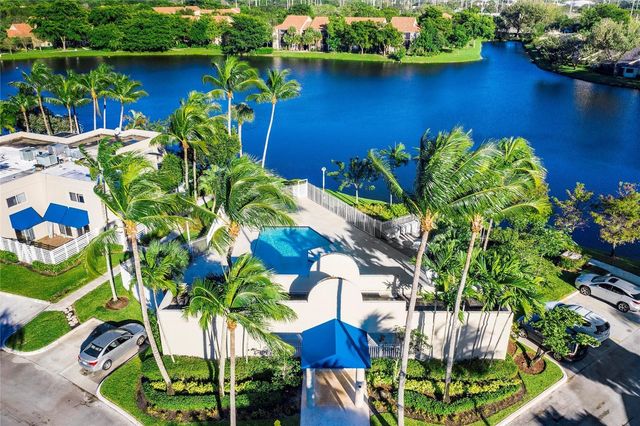 565 NW 98th Avenue 565, Plantation, FL 33324