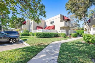 565 NW 98th Avenue 565, Plantation, FL 33324