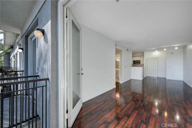 1801 E Katella 4003, Anaheim, CA 92805