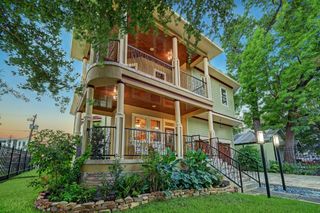 1302 W 21st Street, Houston, TX 77008