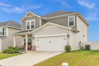 12 Shorncliffe Road, Simpsonville, SC 29680
