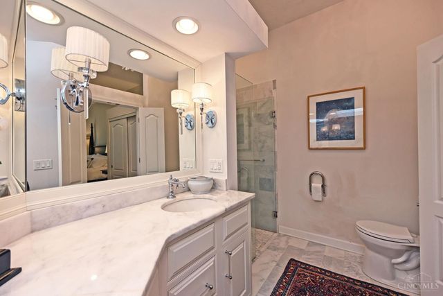 5928 Castlewood Crossing, Miami Twp, OH 45150