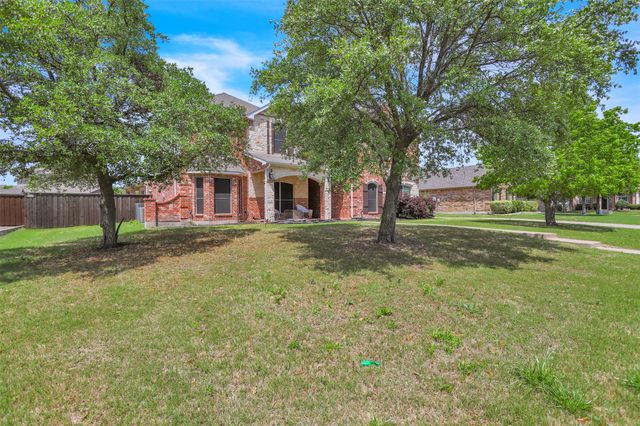 808 Wren Court, Forney, TX 75126