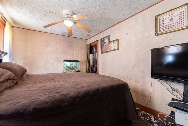 217 4th Avenue, Woonsocket, RI 02895