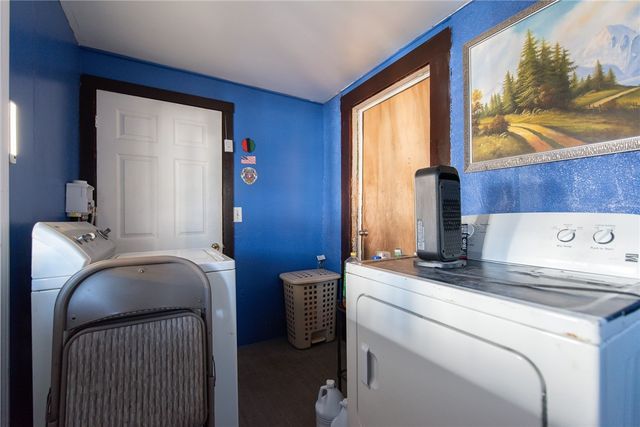 217 4th Avenue, Woonsocket, RI 02895