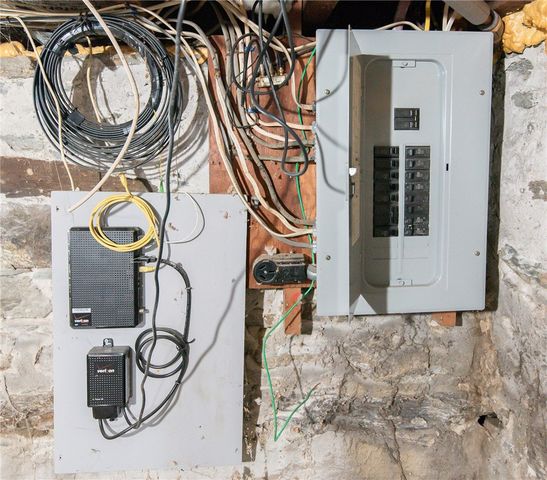 217 4th Avenue, Woonsocket, RI 02895