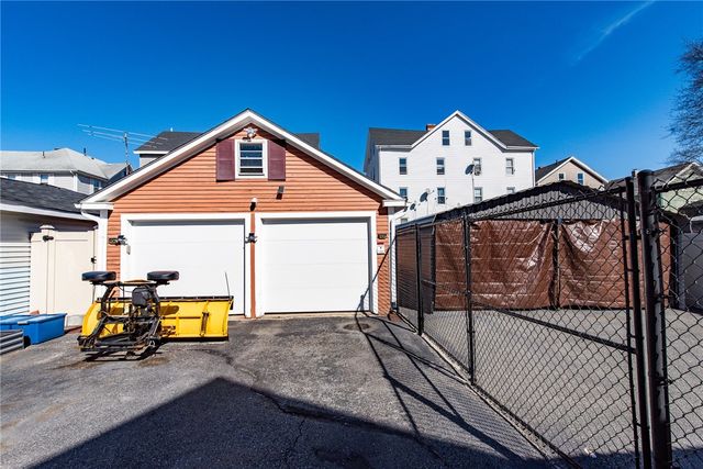 217 4th Avenue, Woonsocket, RI 02895
