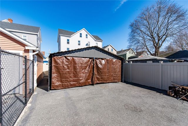 217 4th Avenue, Woonsocket, RI 02895