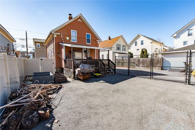 217 4th Avenue, Woonsocket, RI 02895