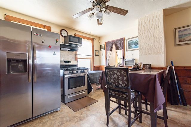 217 4th Avenue, Woonsocket, RI 02895