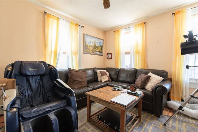 217 4th Avenue, Woonsocket, RI 02895