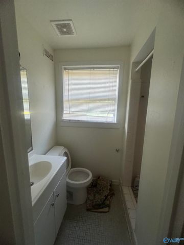 4605 Broadmeadow Lane NW, Huntsville, AL 35810