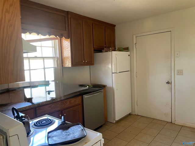 4605 Broadmeadow Lane NW, Huntsville, AL 35810