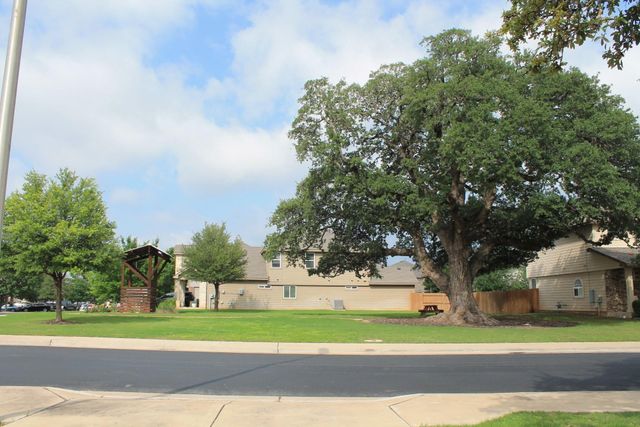 217 Deep Creek DR, Georgetown, TX 78626