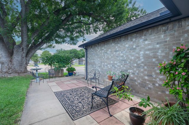 1802 Settlers Court, Richmond, TX 77406