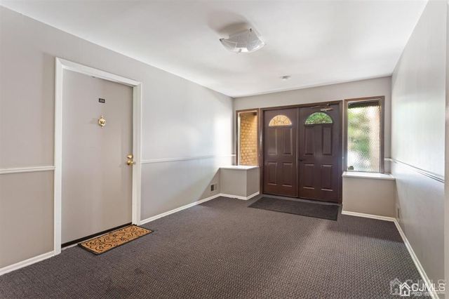 354 Willowbrook Drive, North Brunswick, NJ 08902