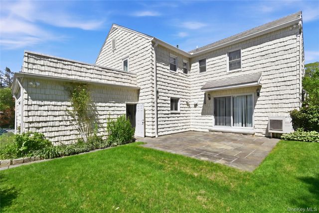25 Brookfield Road, Mount Vernon, NY 10552