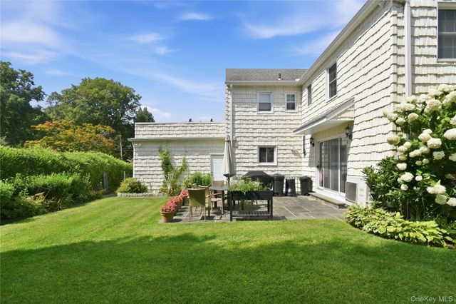 25 Brookfield Road, Mount Vernon, NY 10552