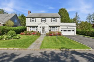 25 Brookfield Road, Mount Vernon, NY 10552