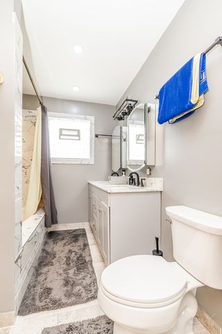 2717 N ATLANTIC Street, Franklin Park, IL 60131