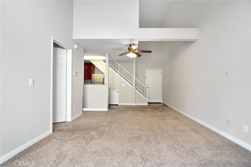 Image 4 of property listing at 5500 Owensmouth Avenue 311, Woodland Hills, CA 91367