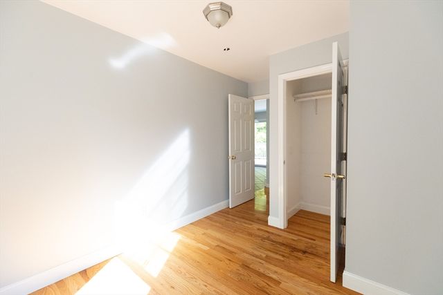 126 Dyer St, Gardner, MA 01440