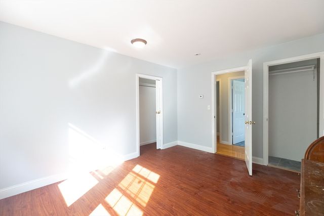 126 Dyer St, Gardner, MA 01440