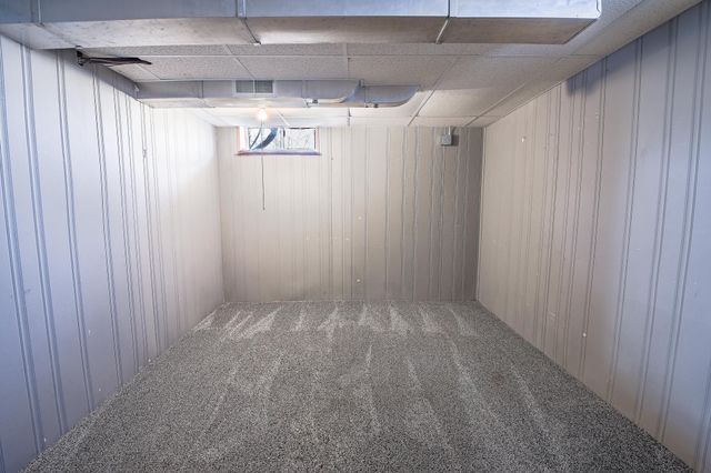 239 32nd Avenue N, Saint Cloud, MN 56303