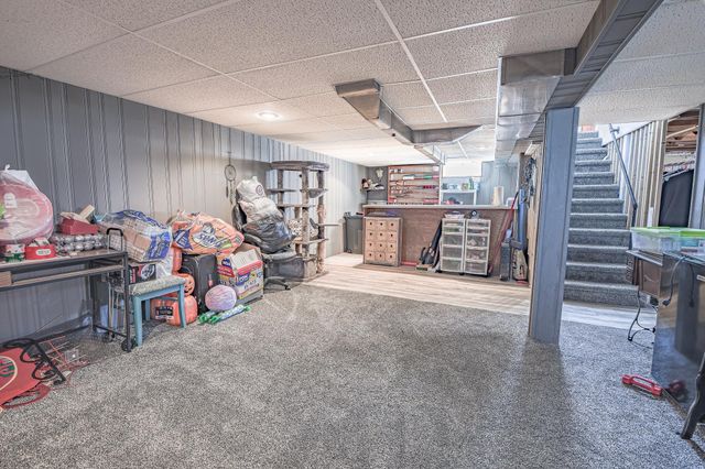 239 32nd Avenue N, Saint Cloud, MN 56303