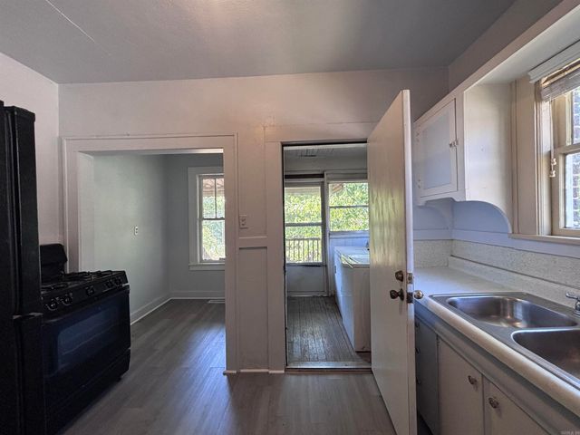 3815 W Capitol Ave, Little Rock, AR 72205