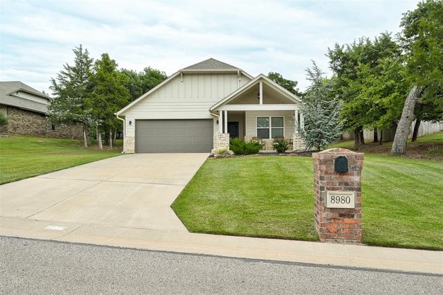 8980 Overlook Drive, Guthrie, OK 73044