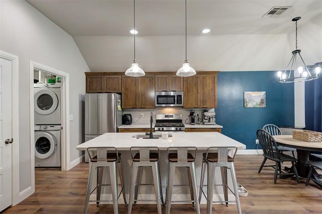 8980 Overlook Drive, Guthrie, OK 73044