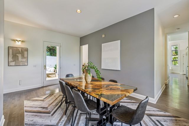 6633 Ellesmere Rd, Nashville, TN 37205
