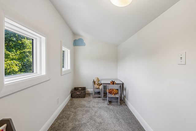 6633 Ellesmere Rd, Nashville, TN 37205