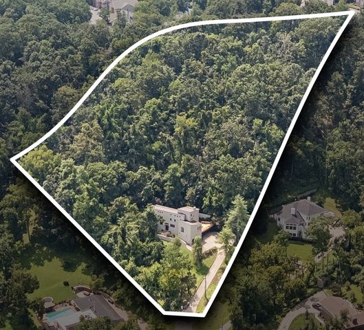 6633 Ellesmere Rd, Nashville, TN 37205