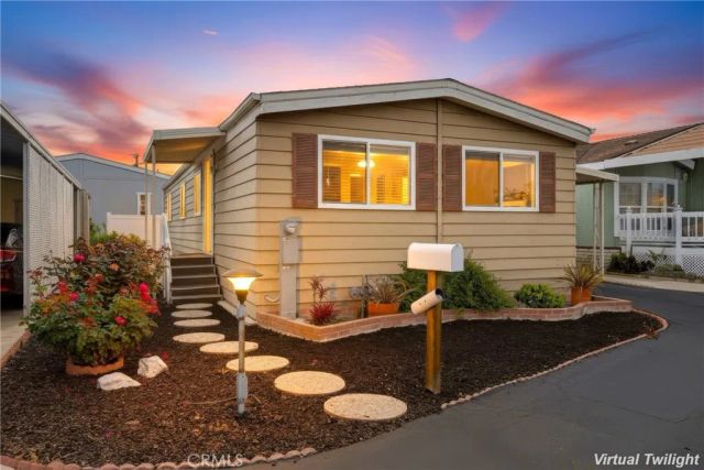 16222 Monterey 79, Huntington Beach, CA 92649