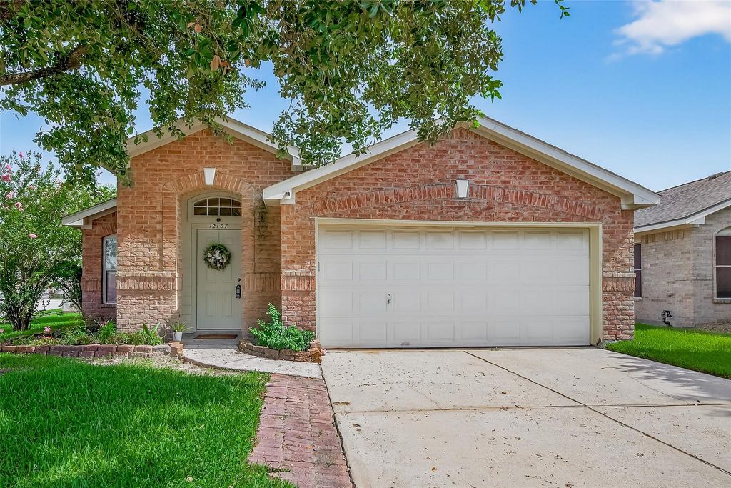 12107 English Brook Circle, Humble, TX 77346