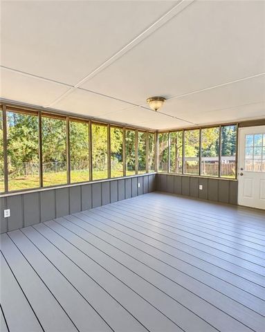 2700 Creekview Point NW, Marietta, GA 30064