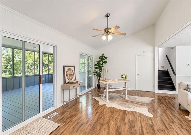 2700 Creekview Point NW, Marietta, GA 30064
