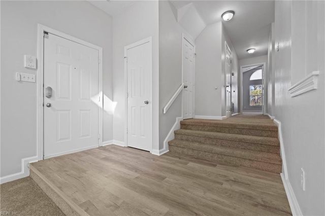 405 Hidden Shores Ct Apt 104, Virginia Beach, VA 23454