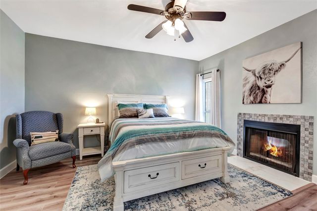 18809 Egret Bay Boulevard 112, Webster, TX 77058