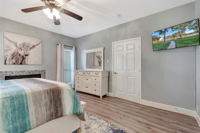 18809 Egret Bay Boulevard 112, Webster, TX 77058