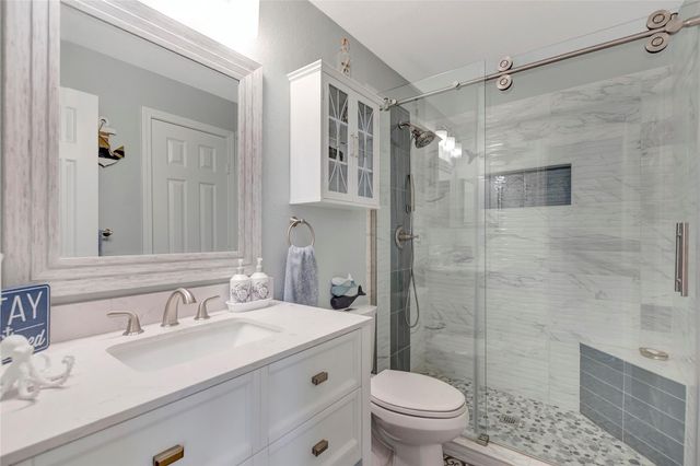 18809 Egret Bay Boulevard 112, Webster, TX 77058