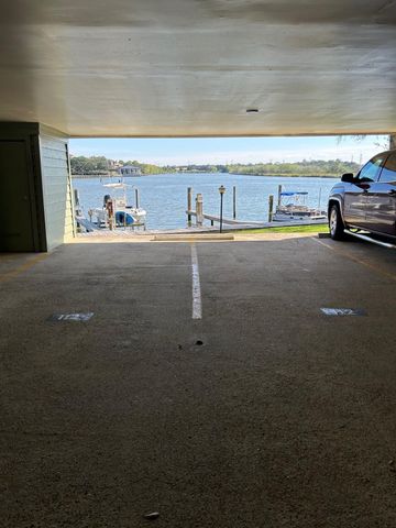 18809 Egret Bay Boulevard 112, Webster, TX 77058